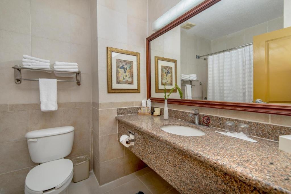 Koupelna v ubytování Hodelpa Garden Suites - All Inclusive