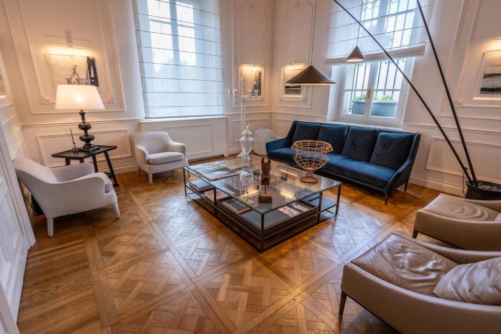 Posezení v ubytování Dimora Palanca Boutique & SPA