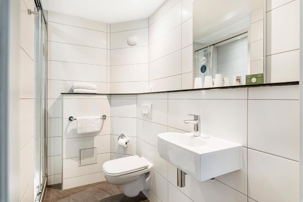 Première Classe Lyon Centre Gare Part Dieu - Resim 27