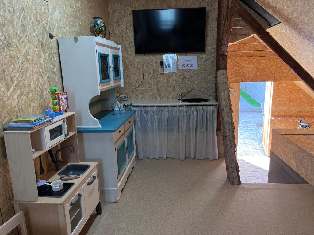 Kuchyňa alebo kuchynka v ubytovaní Apartments Pemikas II
