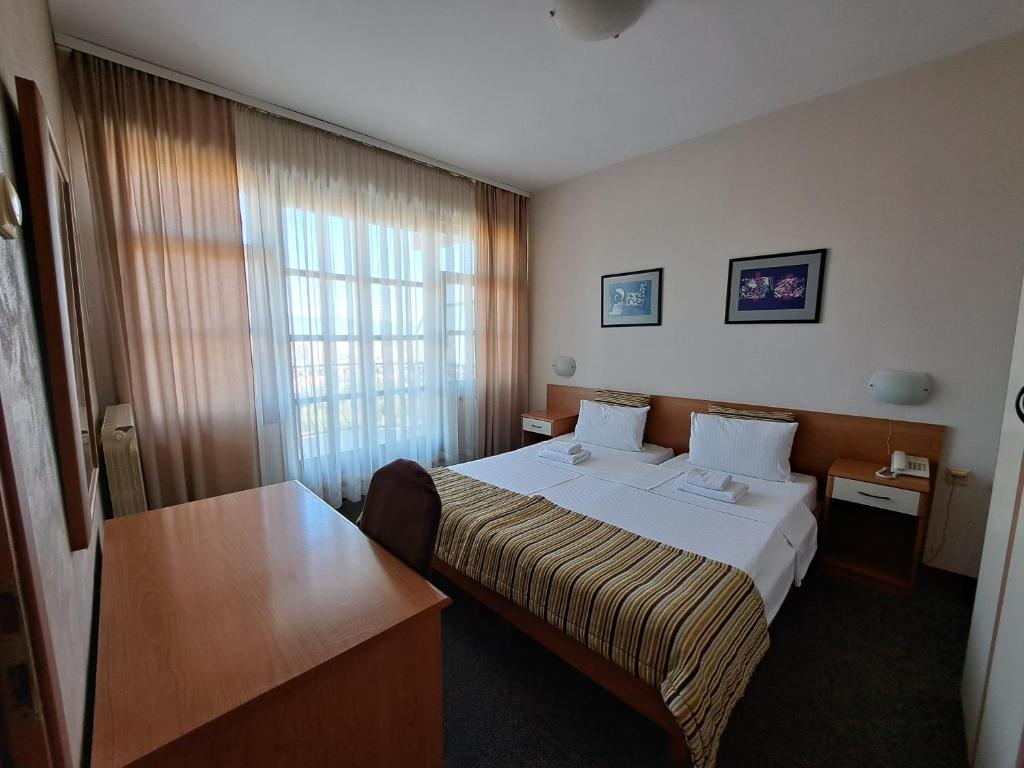 
Double or Twin Room with Terrace
