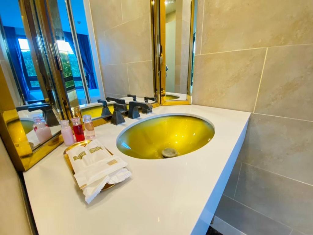 Espana condo resort pattaya by Nongying - Resim 12