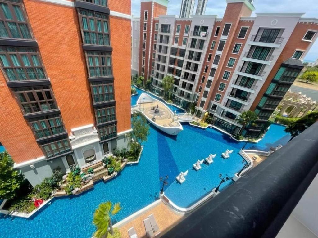 Espana condo resort pattaya by Nongying - Resim 22