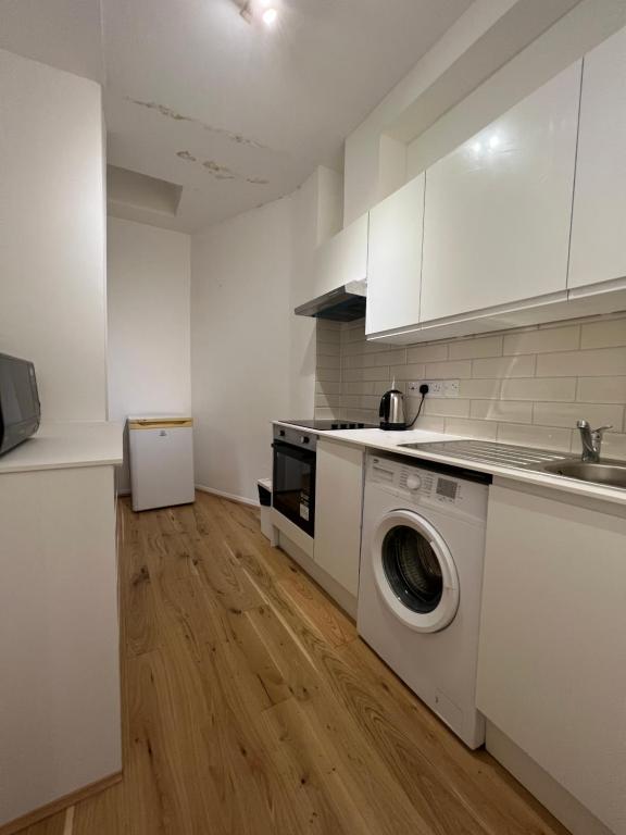 Maple Street Apartments - Apartment - Ground Floor
