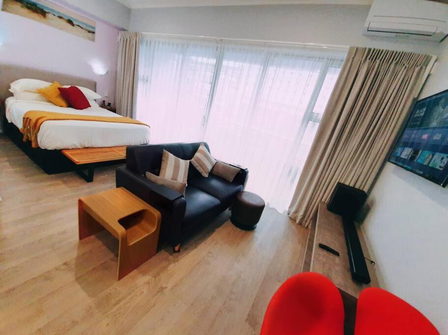 BRAND NEW! Modern amazing 1Bed - Princes Wharf - Resim 27