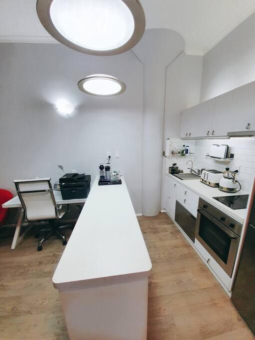 BRAND NEW! Modern amazing 1Bed - Princes Wharf - Resim 41