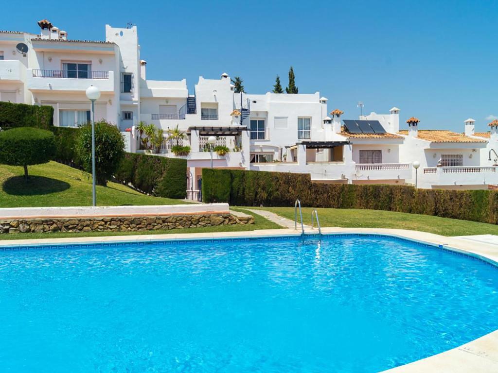 Estepona West Townhouse CECILIA
