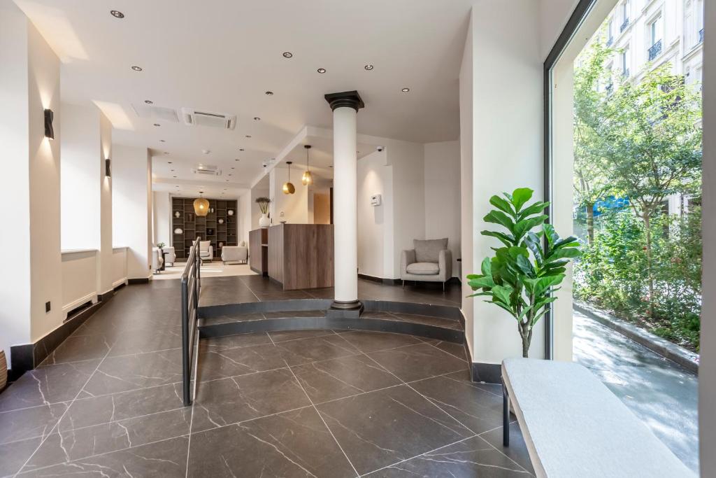 Le Monsieur By Sweett - Resim 21