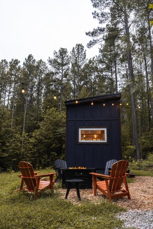 Fotografie z fotogalerie ubytování Pine Creek Tiny House v destinaci Amherst