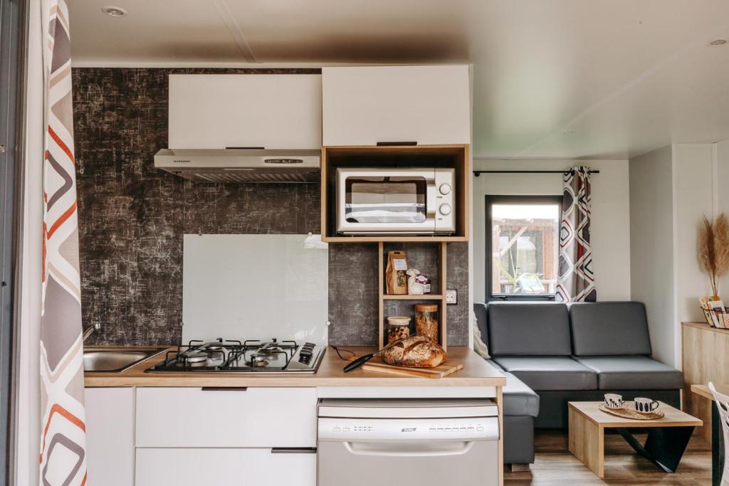 Slow Village Pornic - Three-Bedroom Premium Cabin