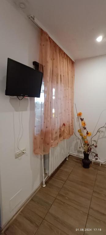 TV a/nebo společenská místnost v ubytování Casa MILLY Constanta