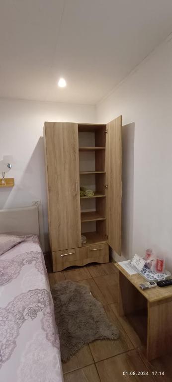Postel nebo postele na pokoji v ubytování Casa MILLY Constanta