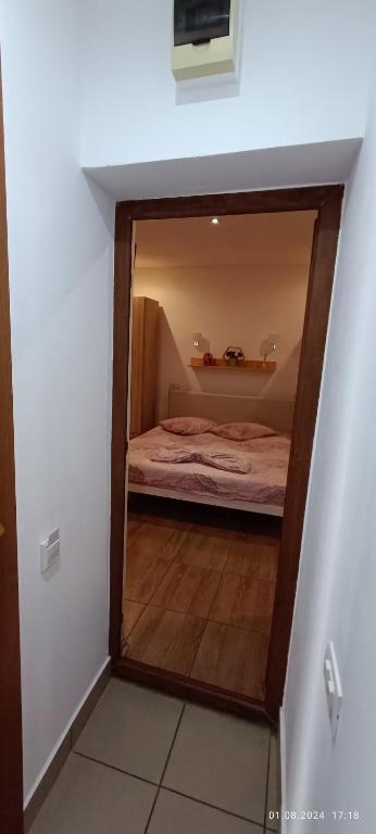Postel nebo postele na pokoji v ubytování Casa MILLY Constanta