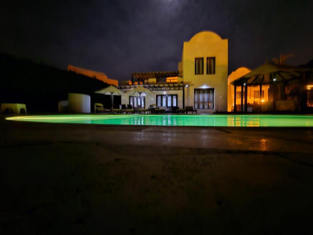 The swimming pool at or close to Extremely Private Villa with Optional Pool Heating