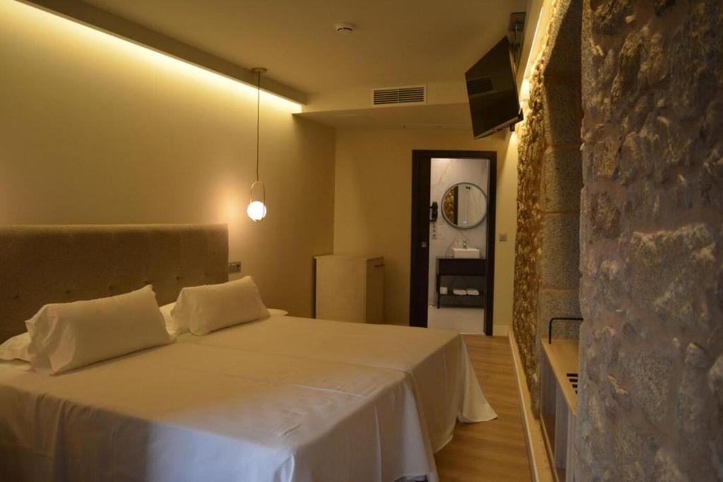 Corona de Galicia Rooms - 11