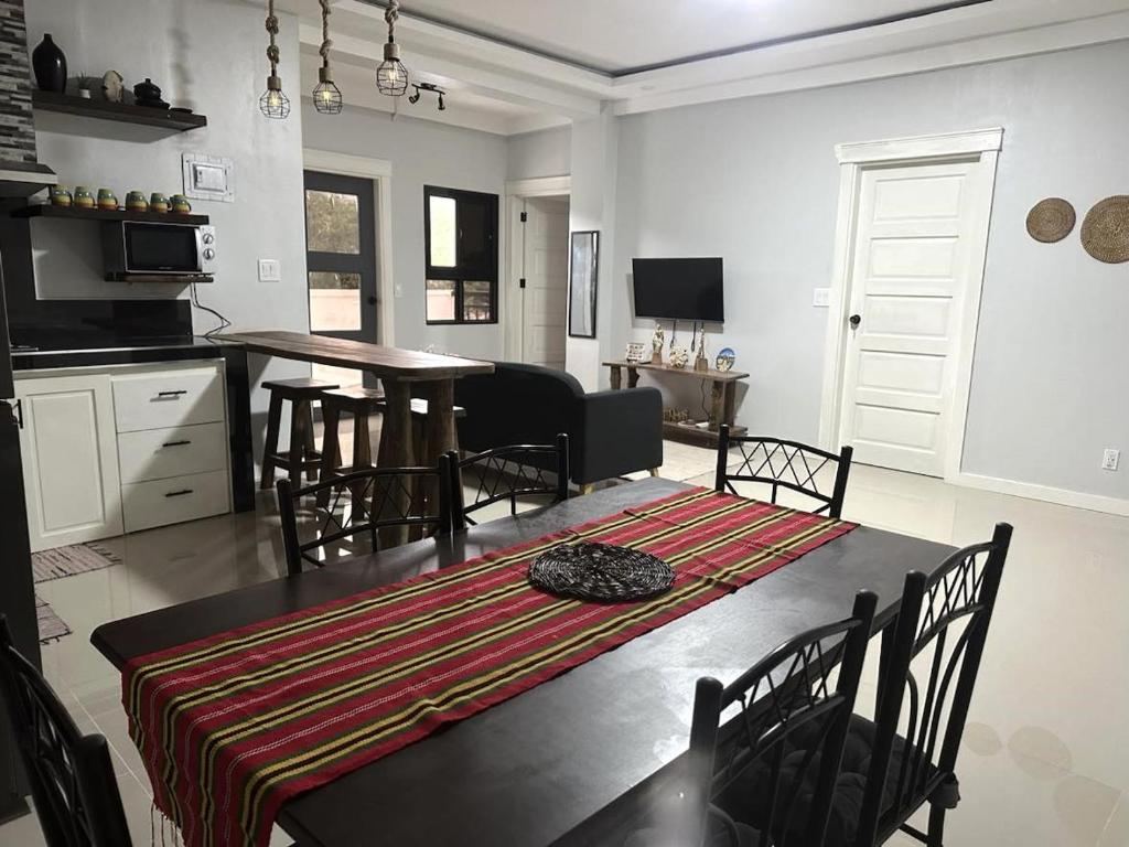 Trail Bedz Homestay - Apartment With Balcony