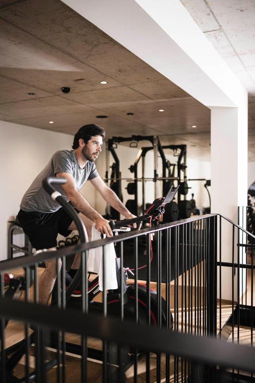 Fitness centrum a/nebo fitness zařízení v ubytování Sportlers Lodge Sölden lifestyle-lässig-anders