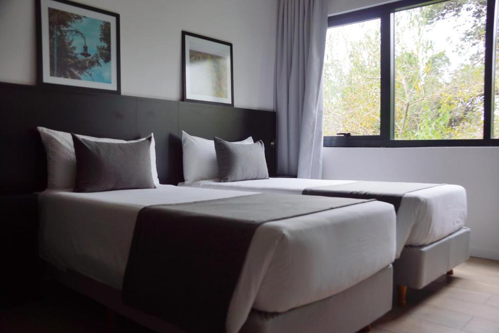 Mérit Parque Leloir by Amérian