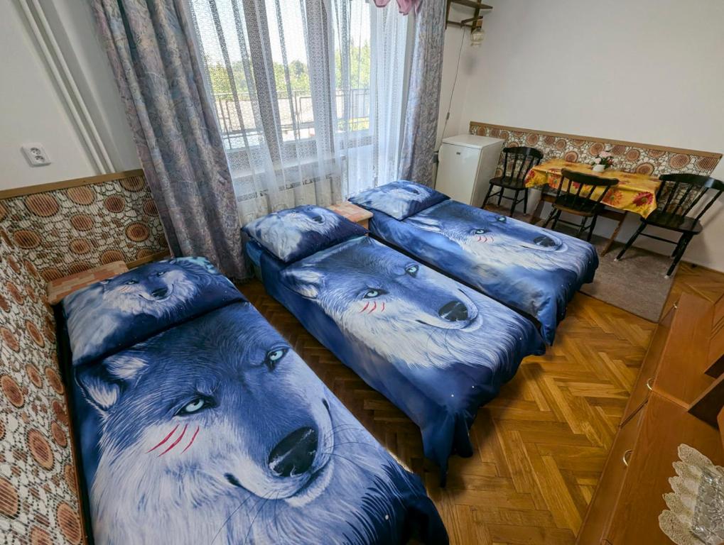Vila Imagina - Triple Room With Shared Bathroom