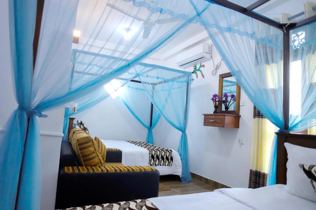 Village Star Rest-Mirissa - Superior Family Room
