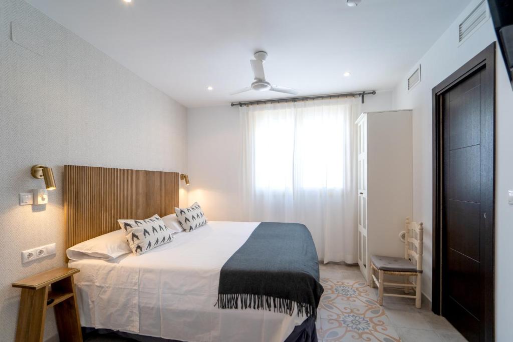 La Siesta de Picasso - 9