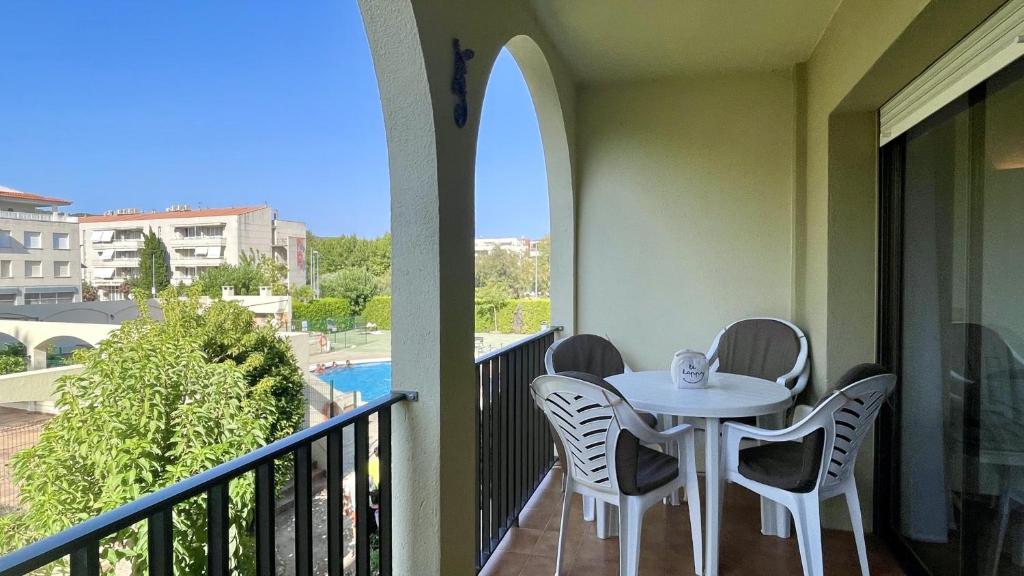 A balcony or terrace at Jardins del mar 127