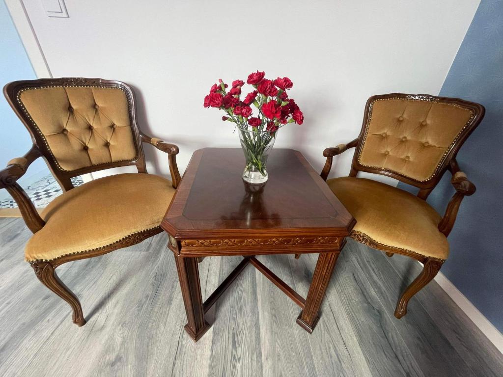 Posezení v ubytování Ödeshög Modernt och stilfullt B&B