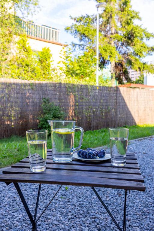 Vonkajšia záhrada v ubytovaní PlumTree Holiday Apartment