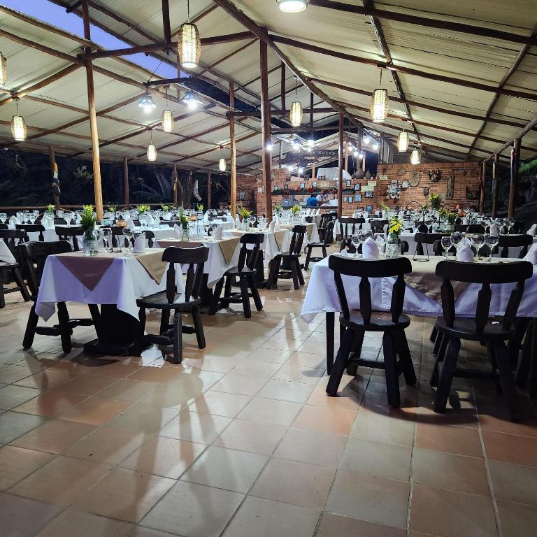 Restaurace v ubytování Hotel Toscana