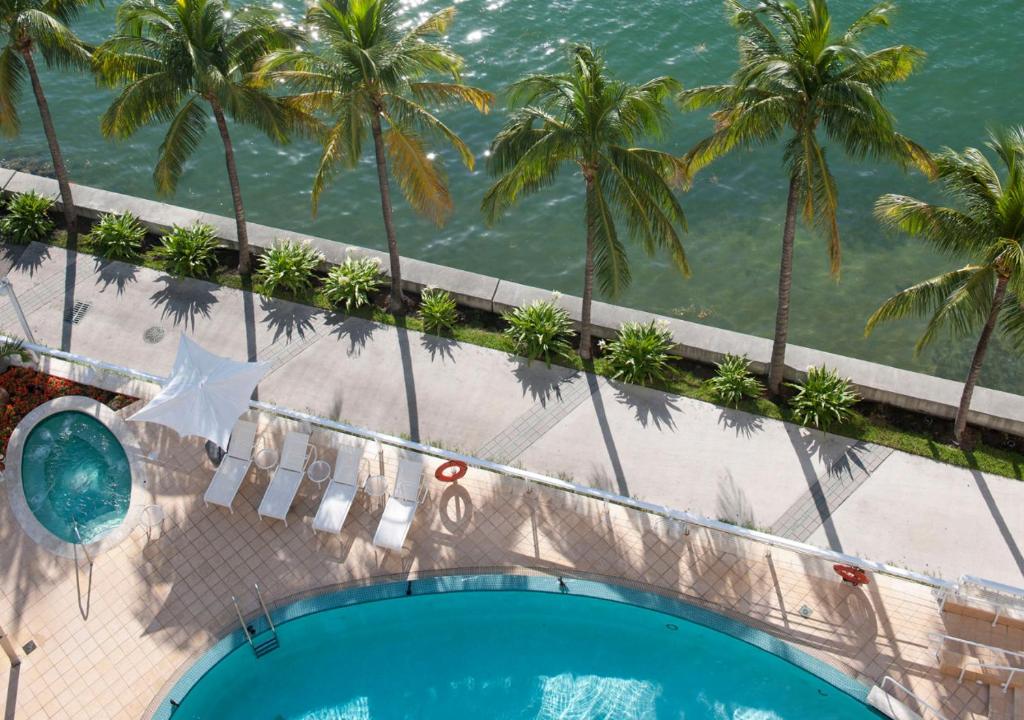 10 Hoteles de lujo en Miami | Mejor valorados 586055734