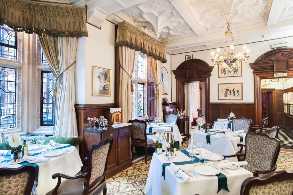 Posezení v ubytování Milestone Hotel Kensington