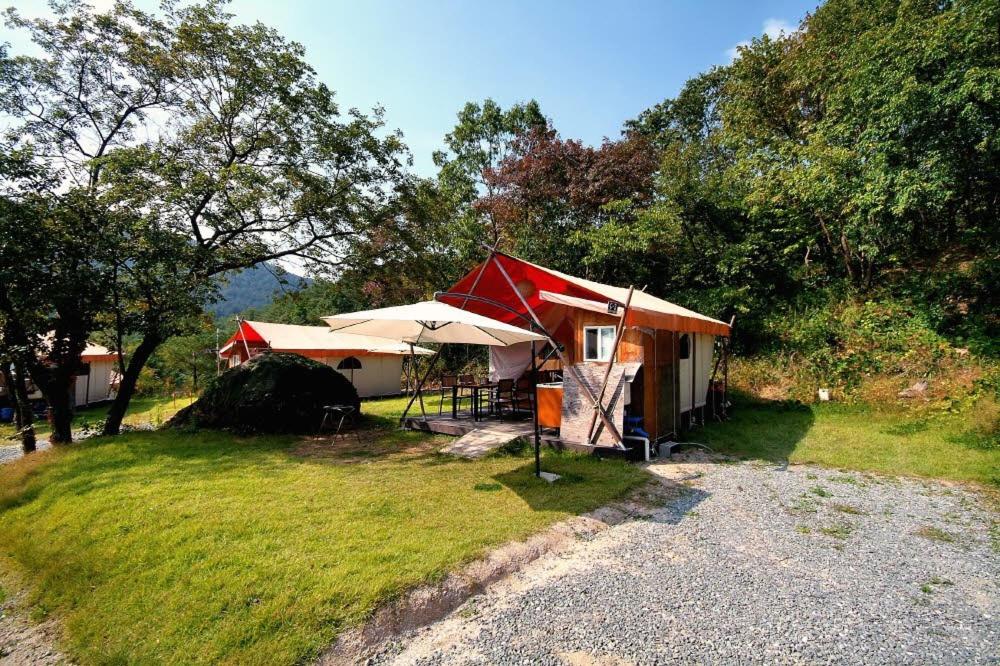 Zahrada ubytování Pocheon Sanjeong Hosoo Glamping