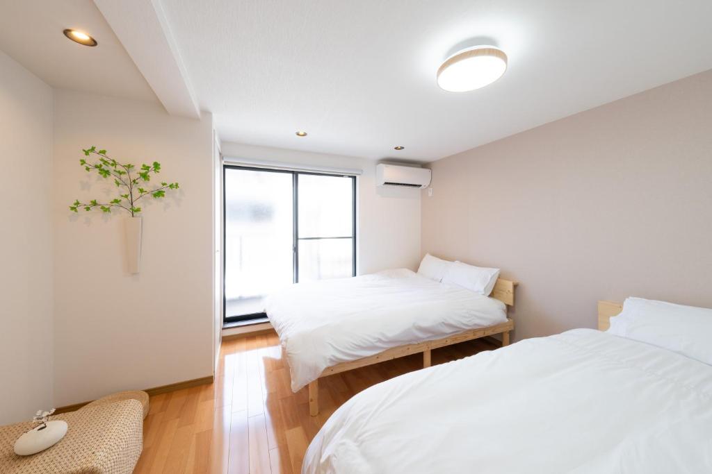 大阪市にある花火天下茶屋一番館天下茶屋駅徒歩4分リニューアルした落ち着きのある和風モダンな民宿のギャラリーの写真