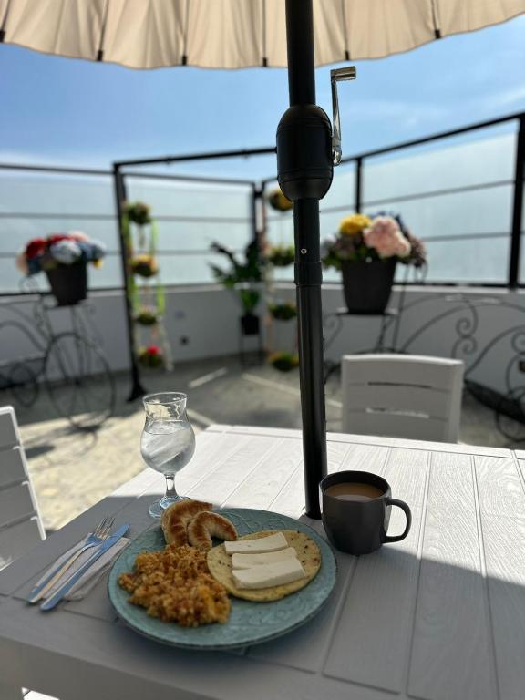 Jídlo v hotelu nebo okolí