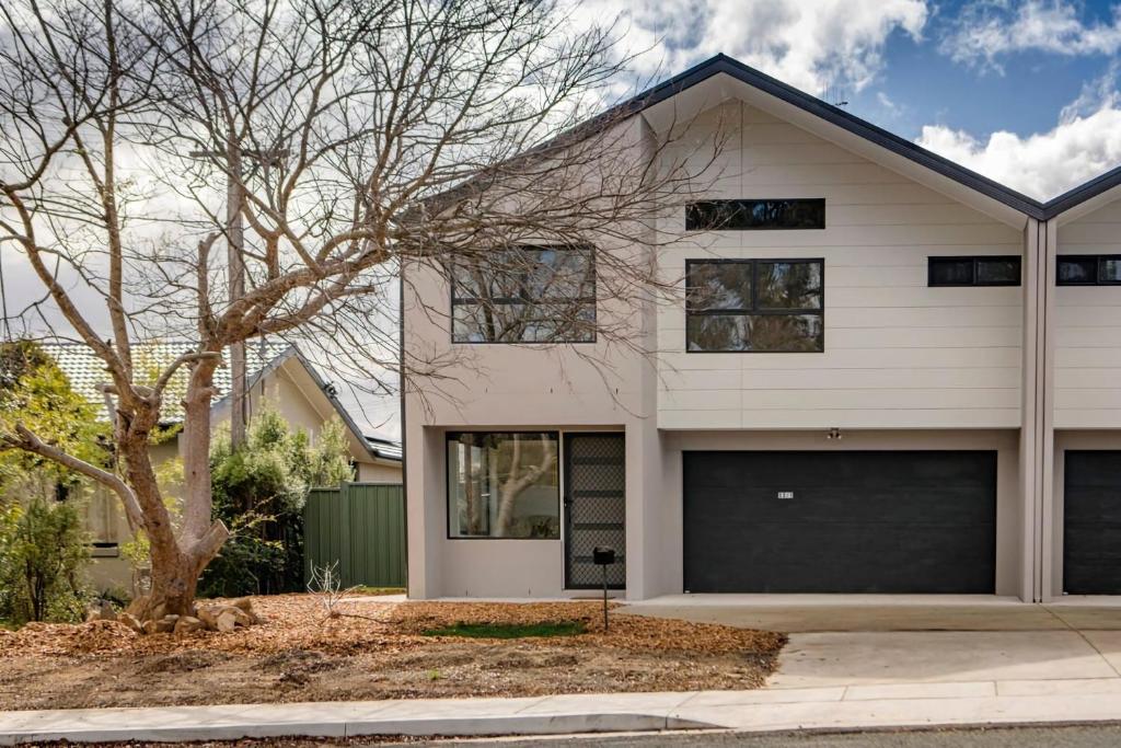 Sensational New Townhouse, Canberra (updated prices 2025)