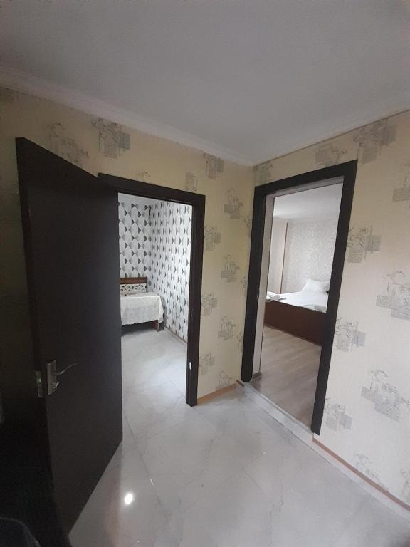 Postel nebo postele na pokoji v ubytování HOTEL LukaRabati