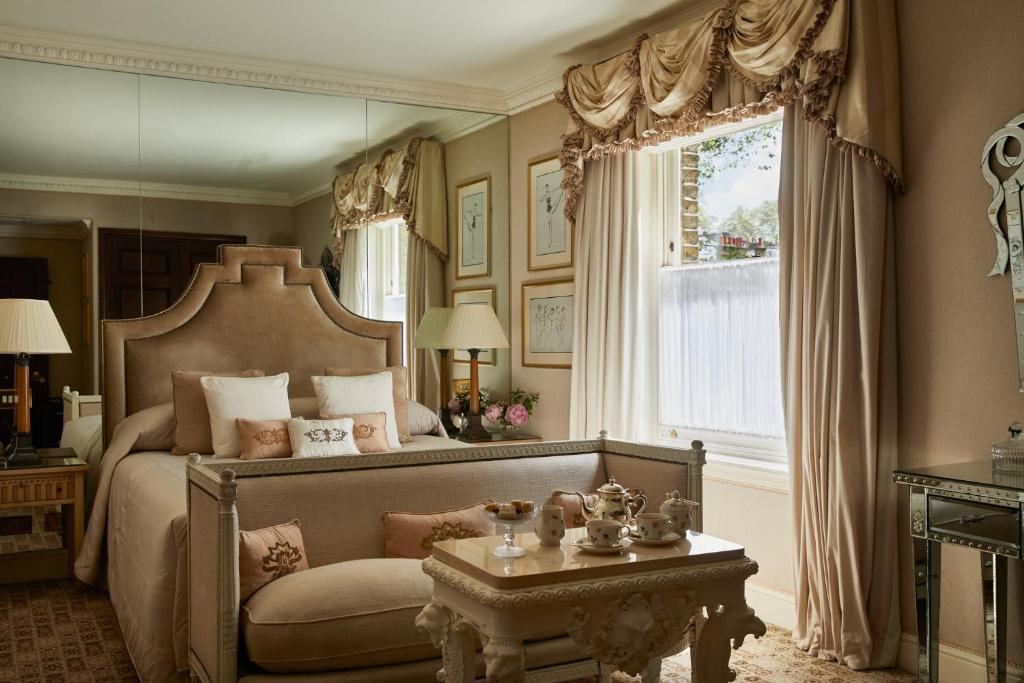 Egerton House photo