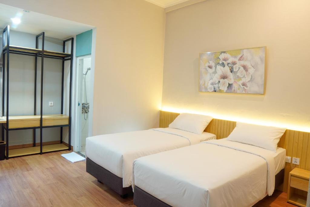 Ardiana Suite Hotel By Sajiwa - Standard Twin Room