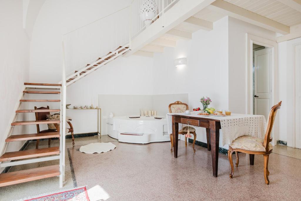 Posezení v ubytování Le Stanze di Felline- Monolocali vacanze-