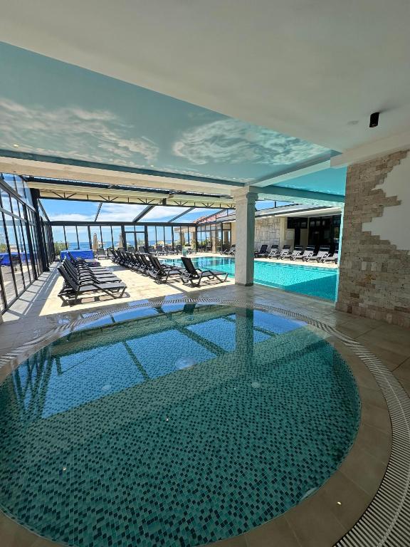 Fotografie z fotogalerie ubytování PEARL BEACH RESORT - Hills & Villas v destinaci Čanj