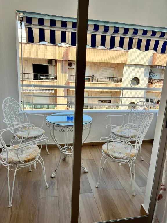 Acogedor apartamento en la playa - Apartamento De Dos Dormitorios