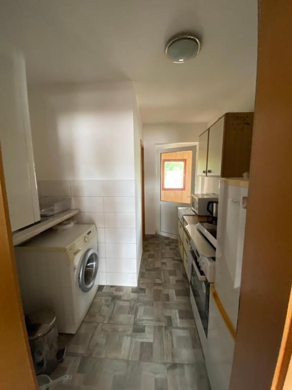 Dapur atau dapur kecil di Ferienwohnung Goldener Drache