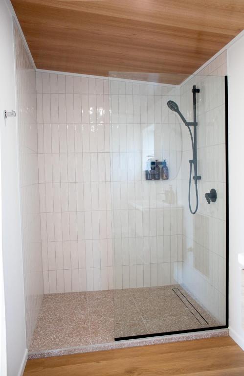 Koupelna v ubytování Salt Guesthouse