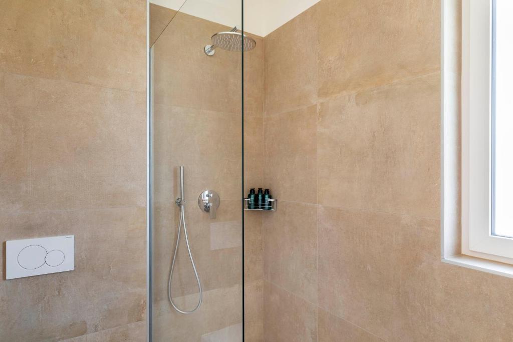 Regalia Suites - Free Parking - Resim 13