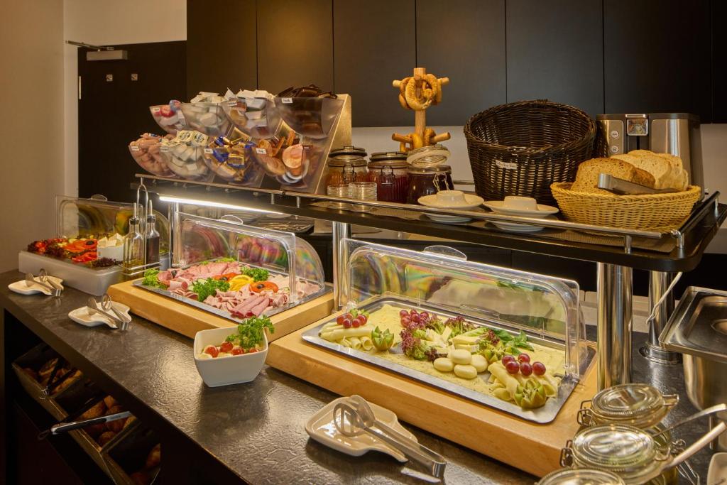 Skyline Hotel City Frankfurt - Resim 15