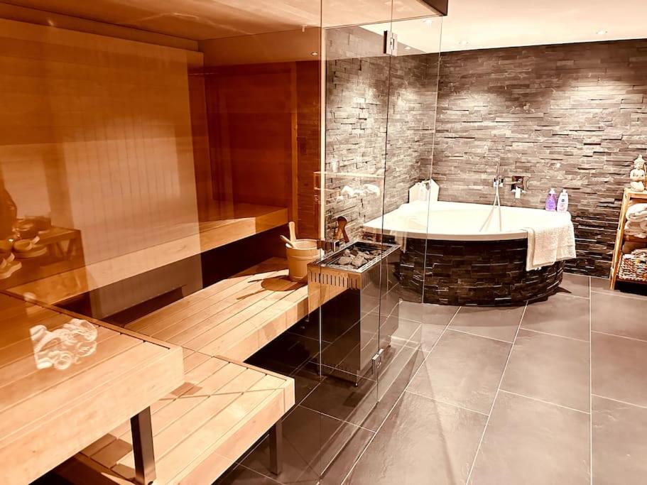 Koupelna v ubytování Luxury Chalet in Laax with Stunning Views
