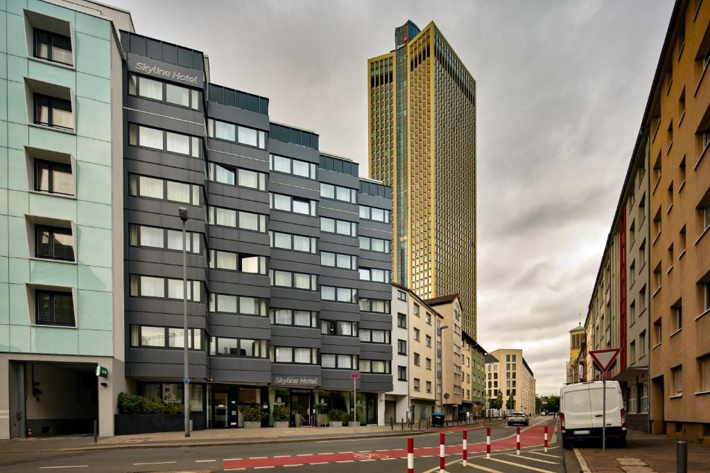 Skyline Hotel City Frankfurt - Resim 4