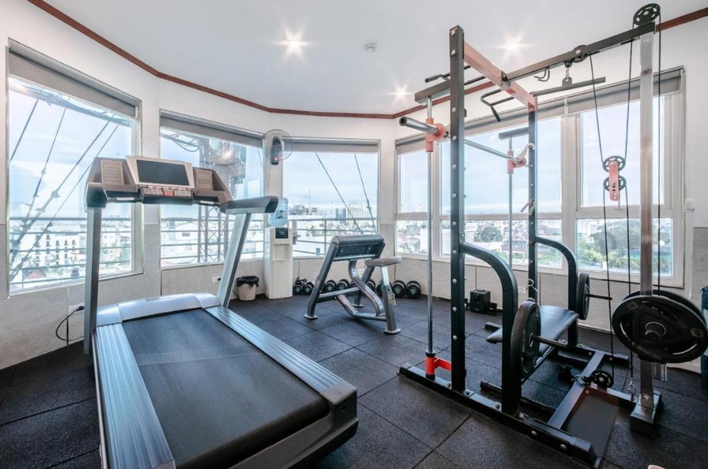 Fitness centrum a/nebo fitness zařízení v ubytování A25 Hotel - 185 Lò Đúc
