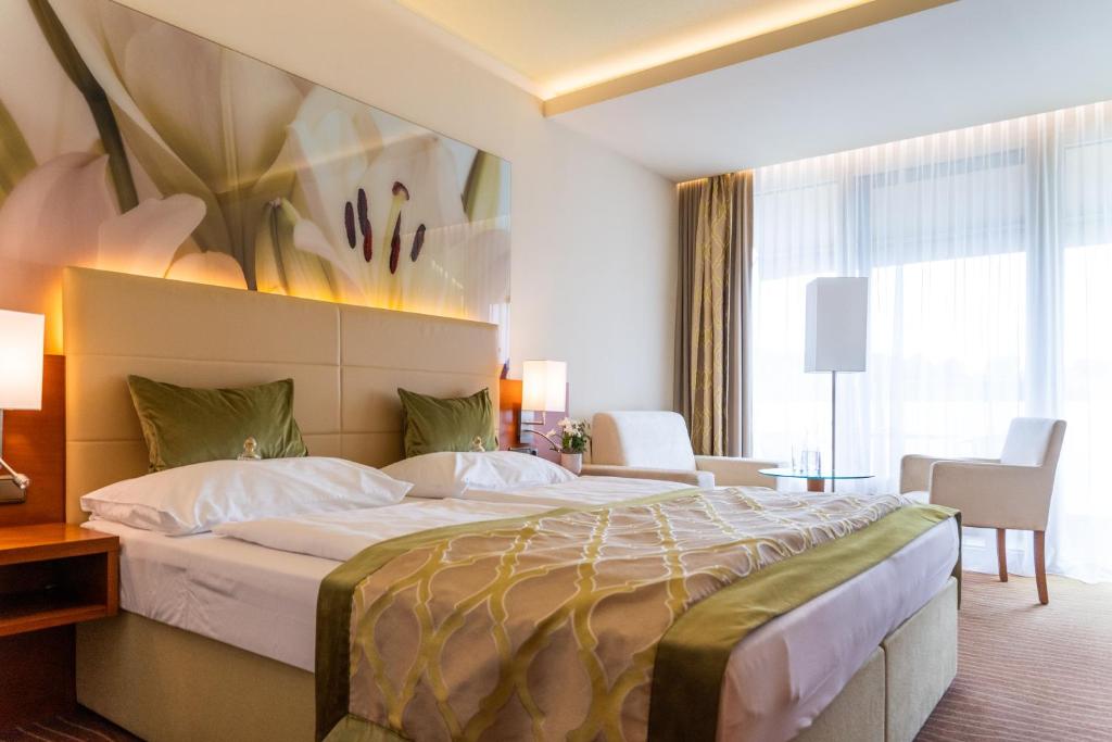 Hotel Vier Jahreszeiten Loipersdorf - 12