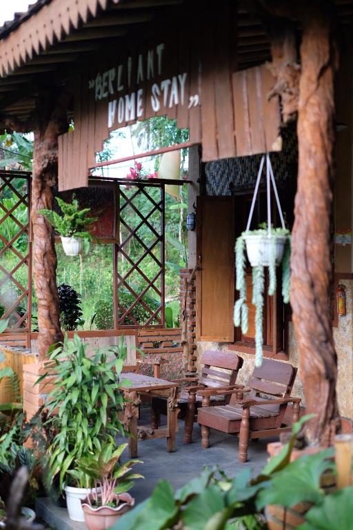 Berliant Homestay - Double Room